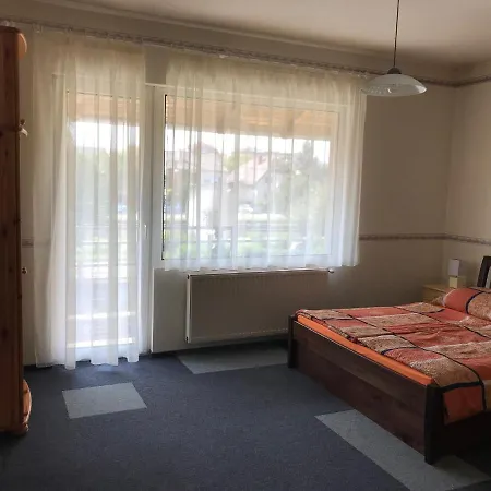 ákos Ház Villa Siófok