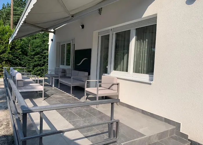 Akos Haz Βίλα Σίοφοκ