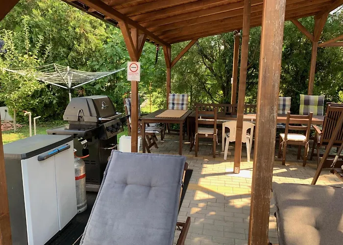 Akos Haz * Σίοφοκ